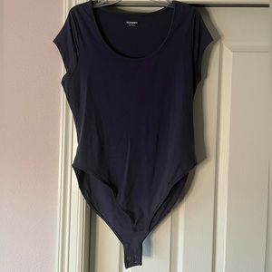Old Navy bodysuit, cap sleeve and scoop neck, navy blue, size XL